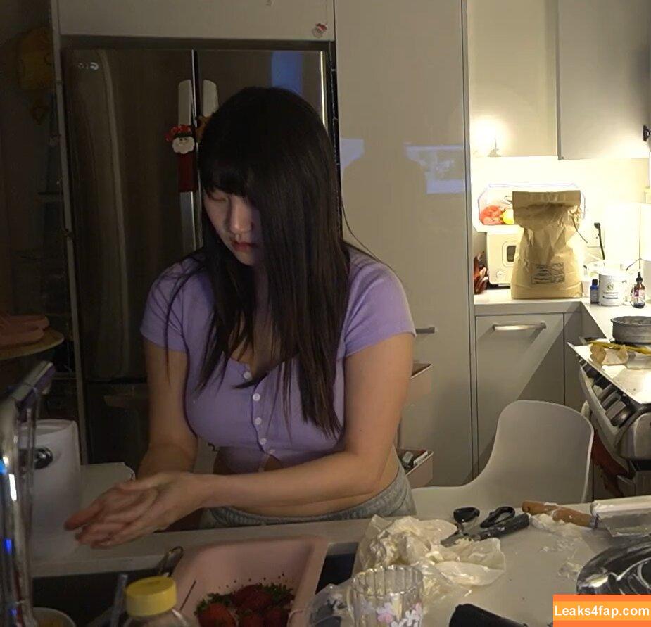 AriaSaki / https: / simplyjustaria leaked photo photo #0754