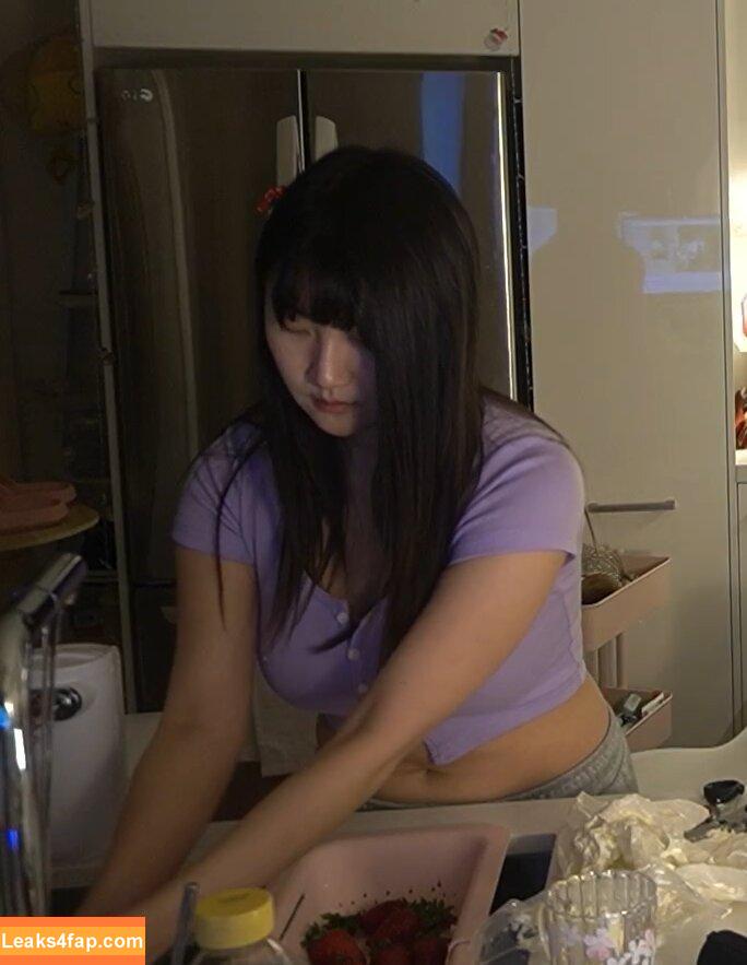 AriaSaki / https: / simplyjustaria leaked photo photo #0756