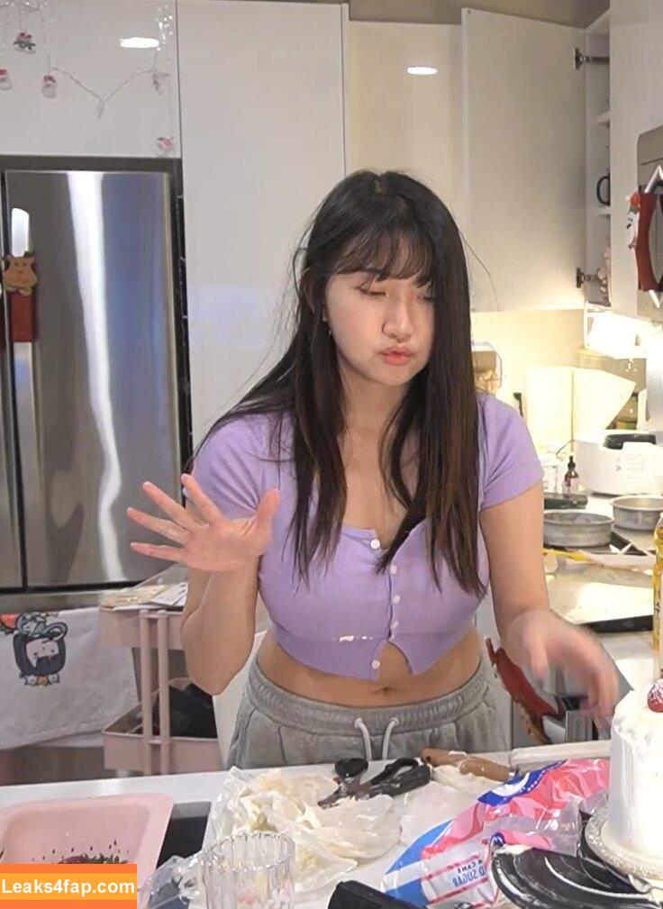 AriaSaki / https: / simplyjustaria leaked photo photo #0766