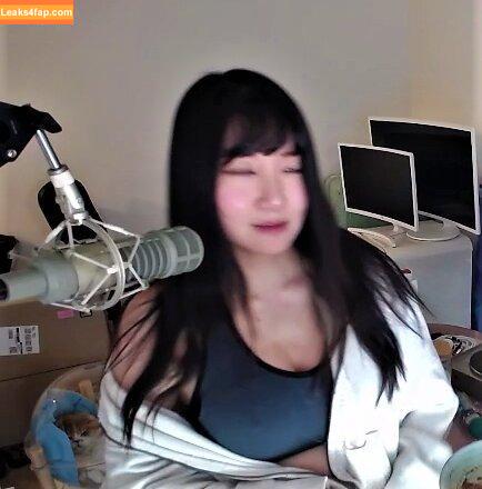 AriaSaki / https: / simplyjustaria leaked photo photo #0814