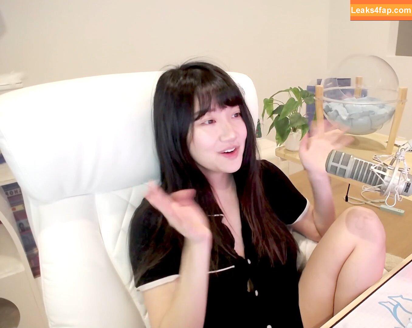 AriaSaki / https: / simplyjustaria leaked photo photo #0853