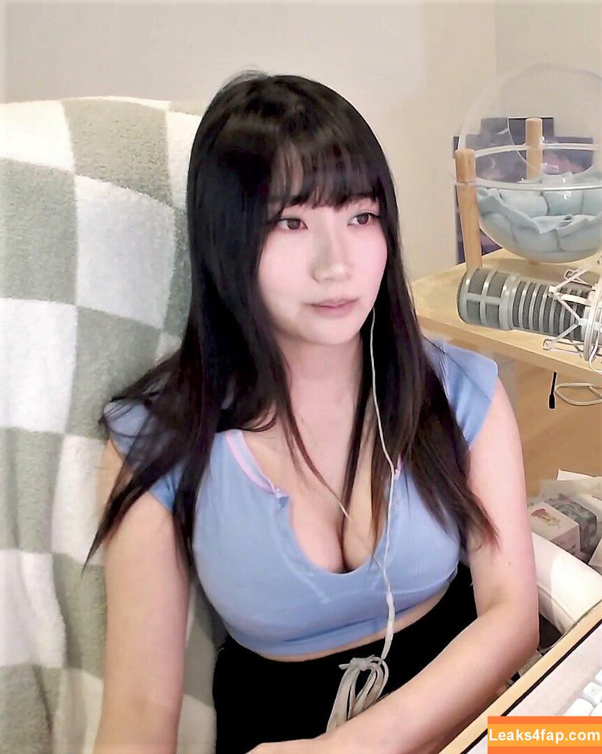 AriaSaki / https: / simplyjustaria leaked photo photo #0904