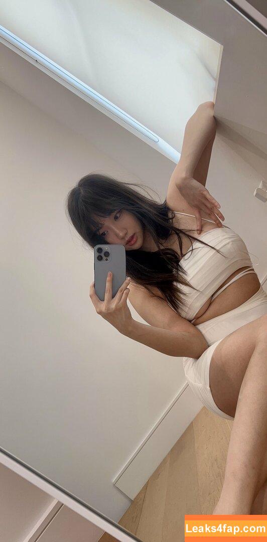 AriaSaki / https: / simplyjustaria leaked photo photo #0908