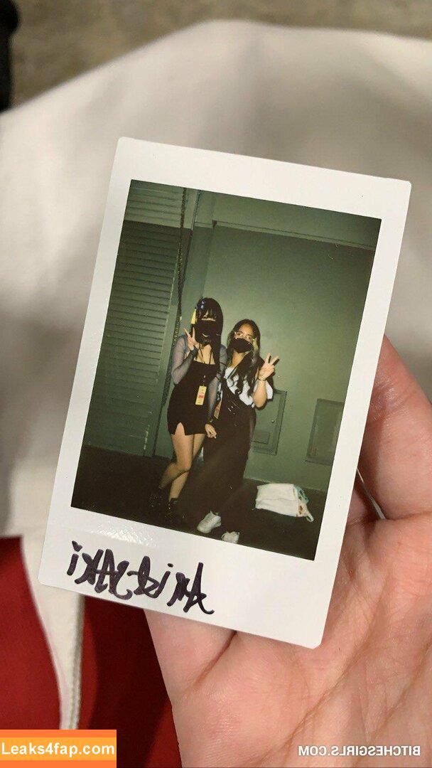 AriaSaki / https: / simplyjustaria слитое фото фото #0956