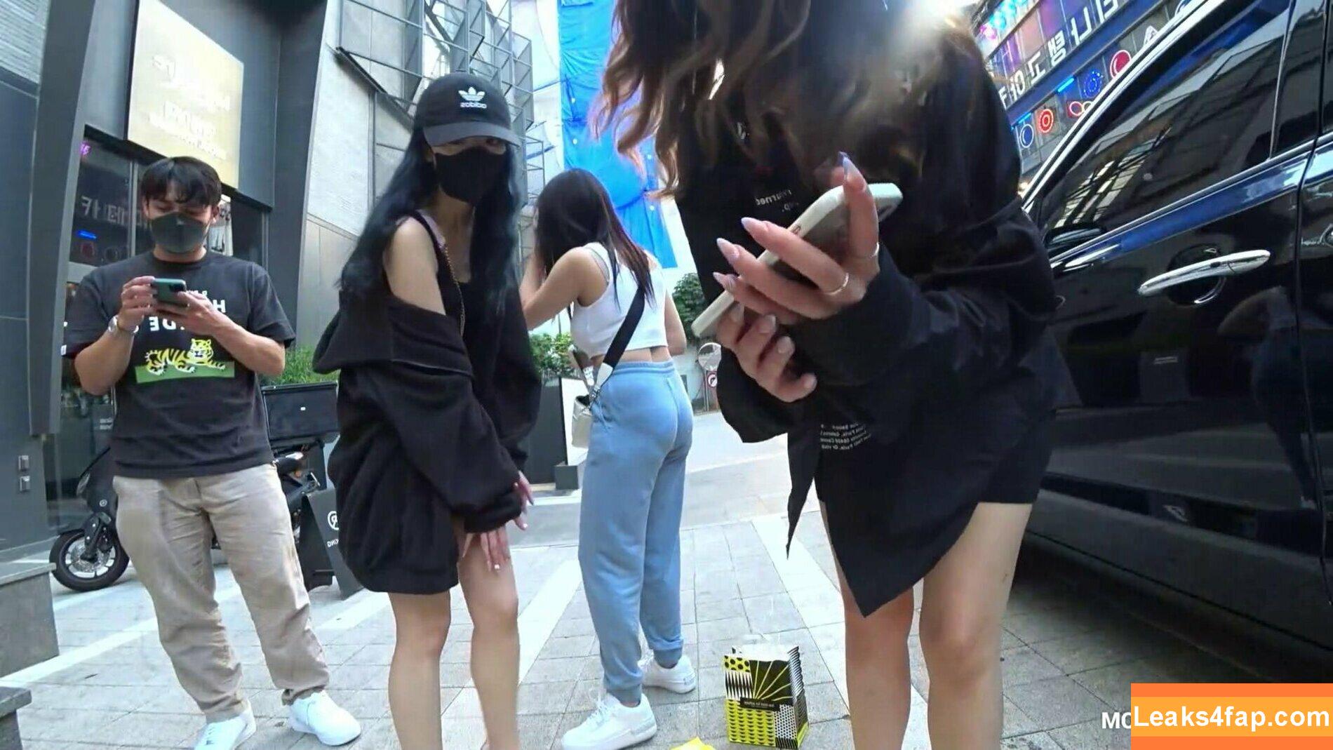 AriaSaki / https: / simplyjustaria leaked photo photo #0957