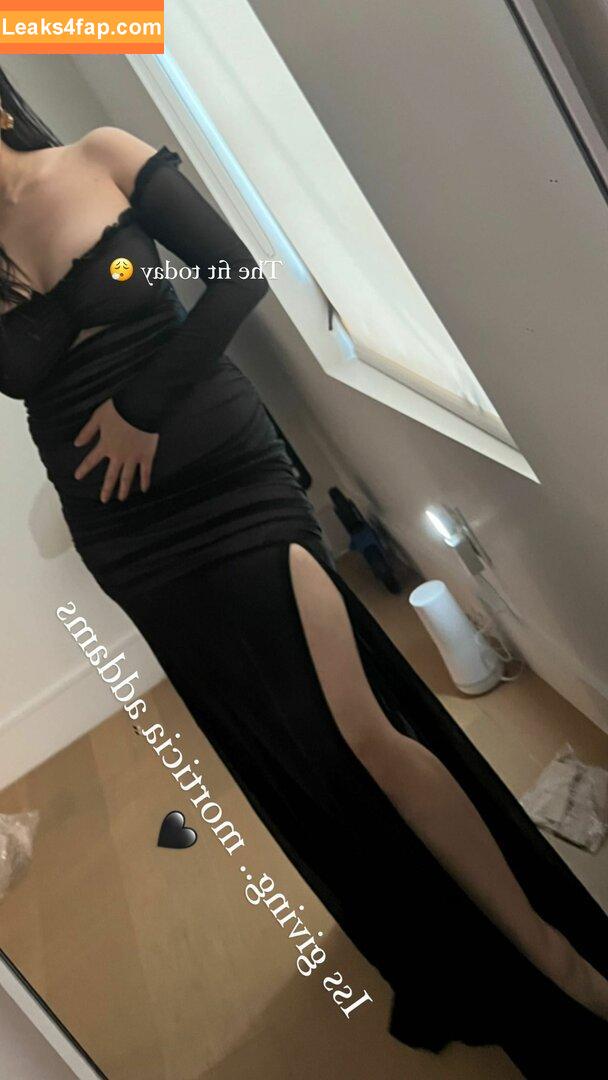 AriaSaki / https: / simplyjustaria leaked photo photo #0994