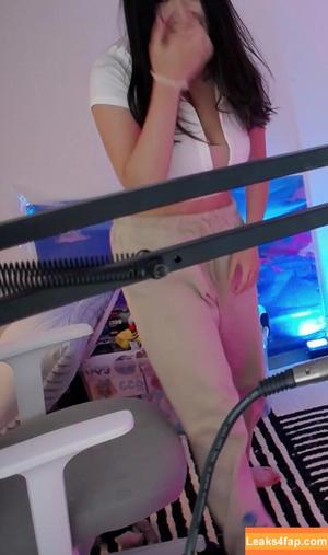 AriaSaki photo #0390