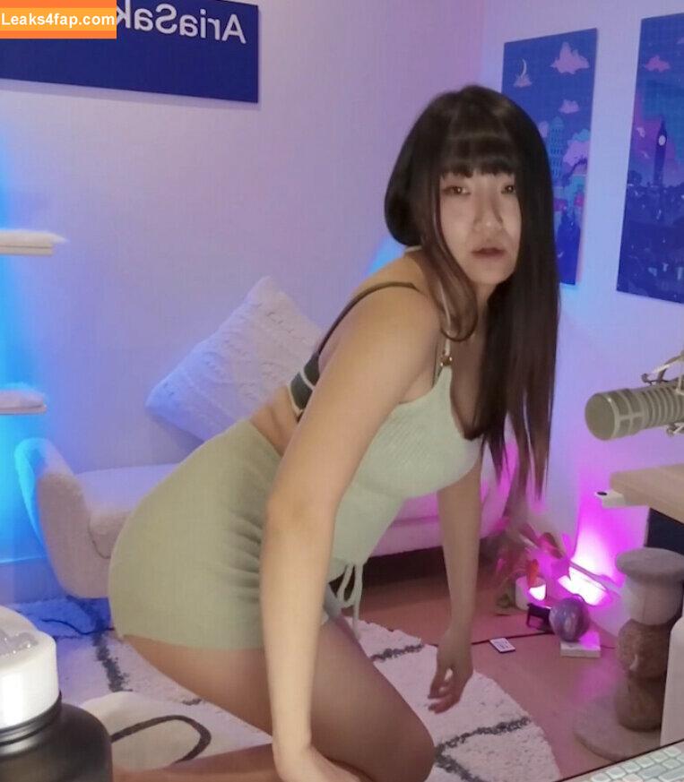 AriaSaki / simplyjustaria leaked photo photo #1096