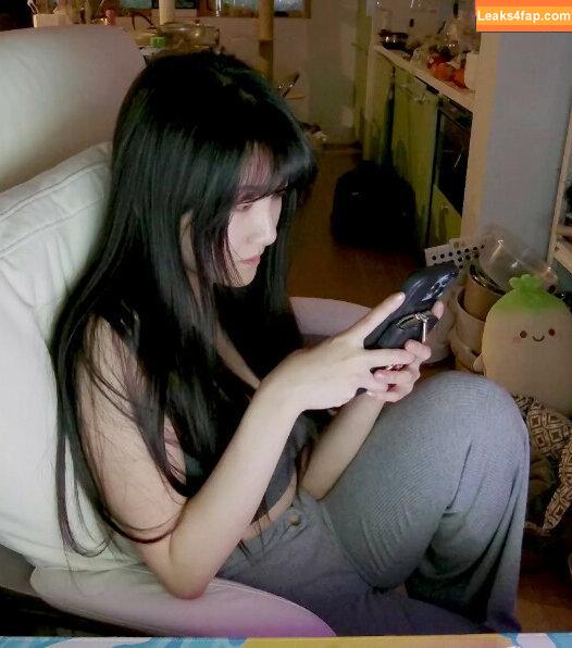 AriaSaki / simplyjustaria leaked photo photo #1406