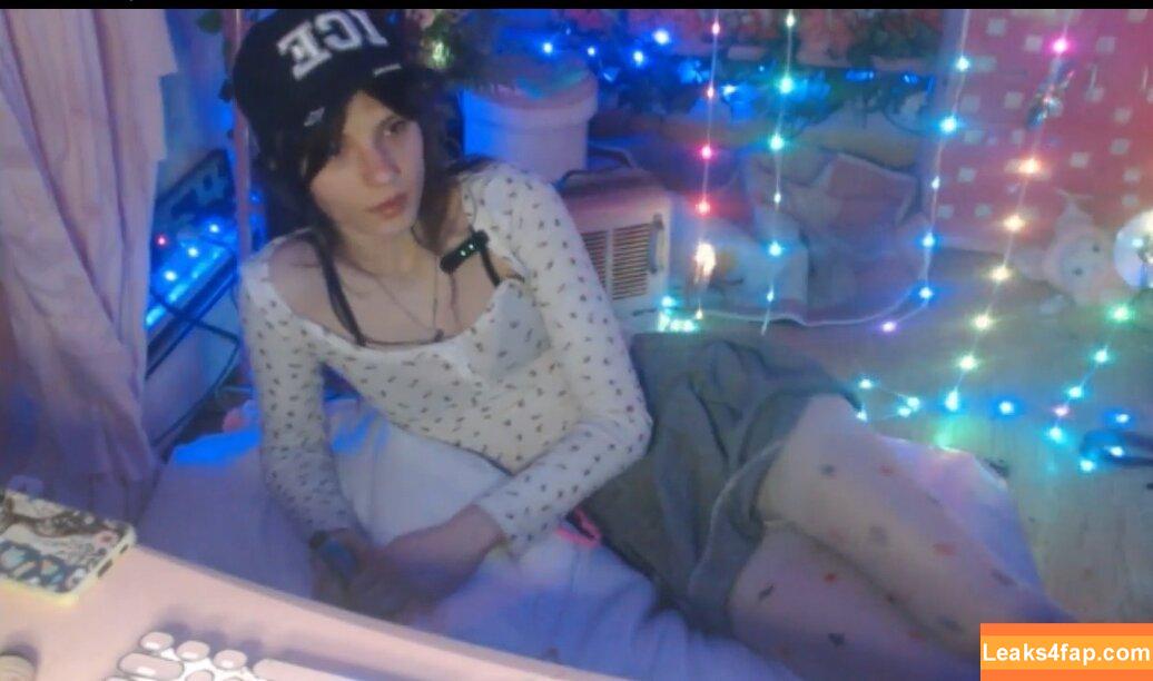 Ariel Harris / airrhead / its_betty_bish / mondomegabish / pinksox слитое фото фото #0093