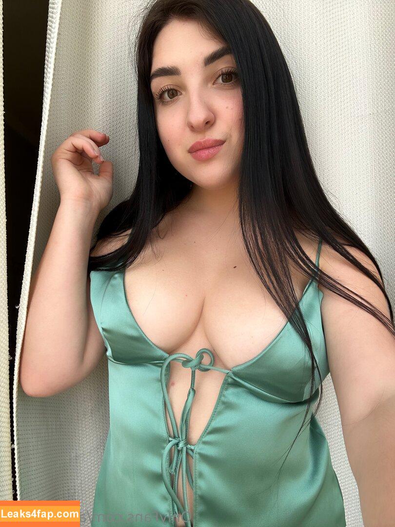 ariel_nelson /  leaked photo photo #0047