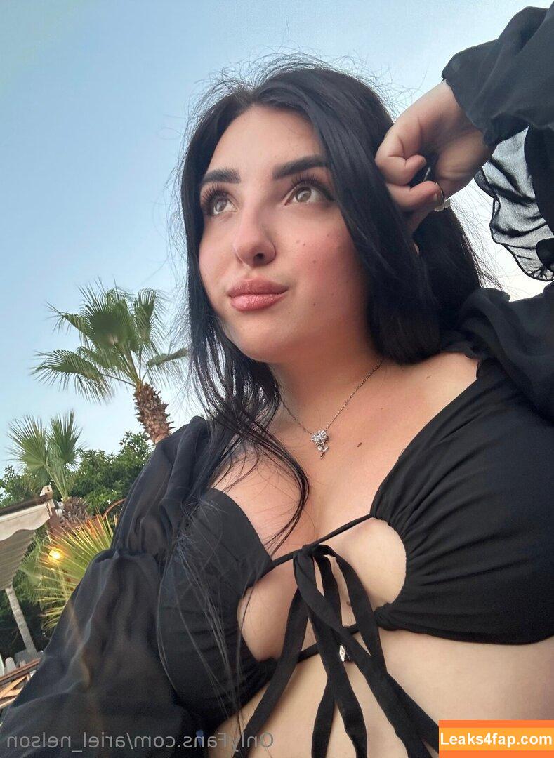 ariel_nelson /  leaked photo photo #0076