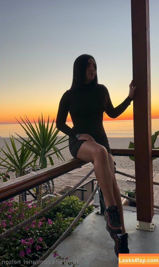 ariel_nelson /  leaked photo photo #0078