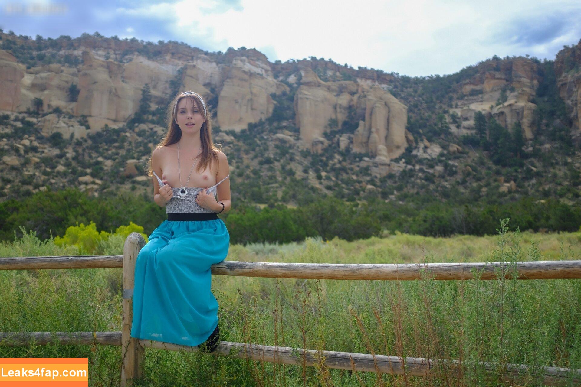 Ariel Rebel / arielrebel / missarielrebel leaked photo photo #0760