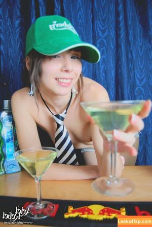 Ariel Rebel photo #0214