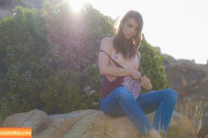 Ariel Rebel photo #0300