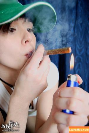 Ariel Rebel photo #0779