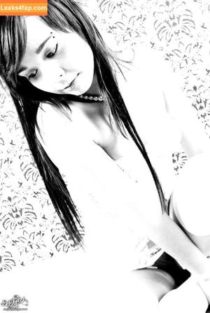 Ariel Rebel photo #0855