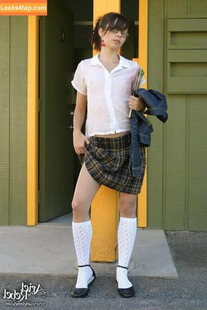 Ariel Rebel photo #1030