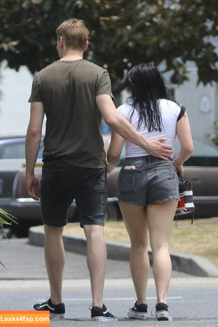 Ariel Winter / arielwinter leaked photo photo #0692