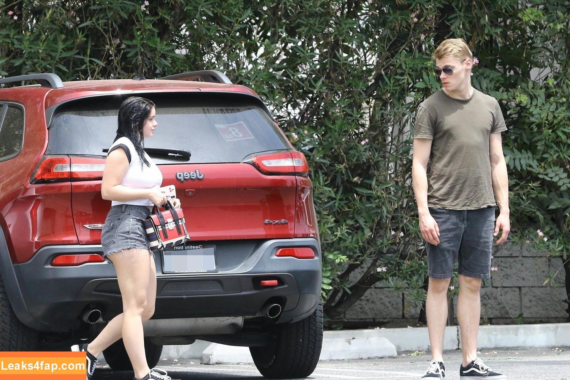 Ariel Winter / arielwinter leaked photo photo #0695