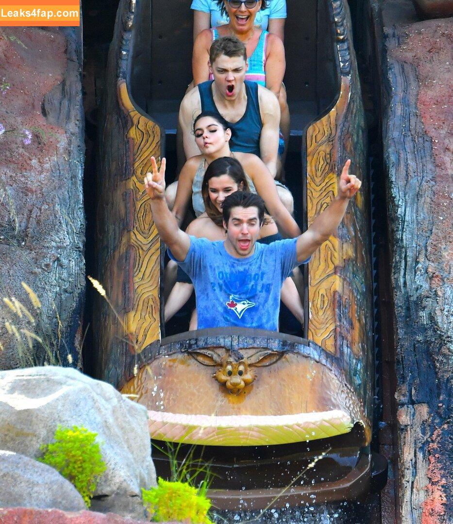 Ariel Winter / arielwinter leaked photo photo #0876