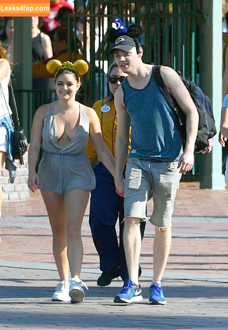 Ariel Winter / arielwinter leaked photo photo #0883