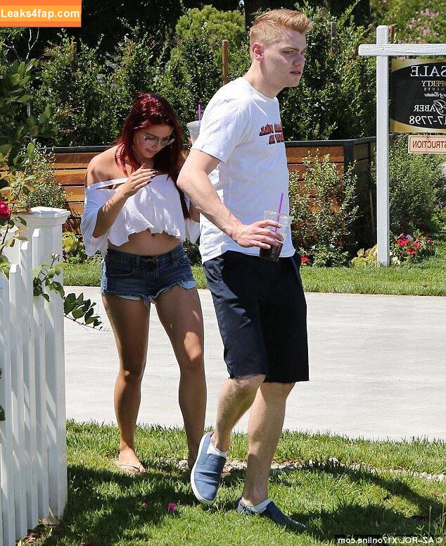 Ariel Winter / arielwinter leaked photo photo #0922
