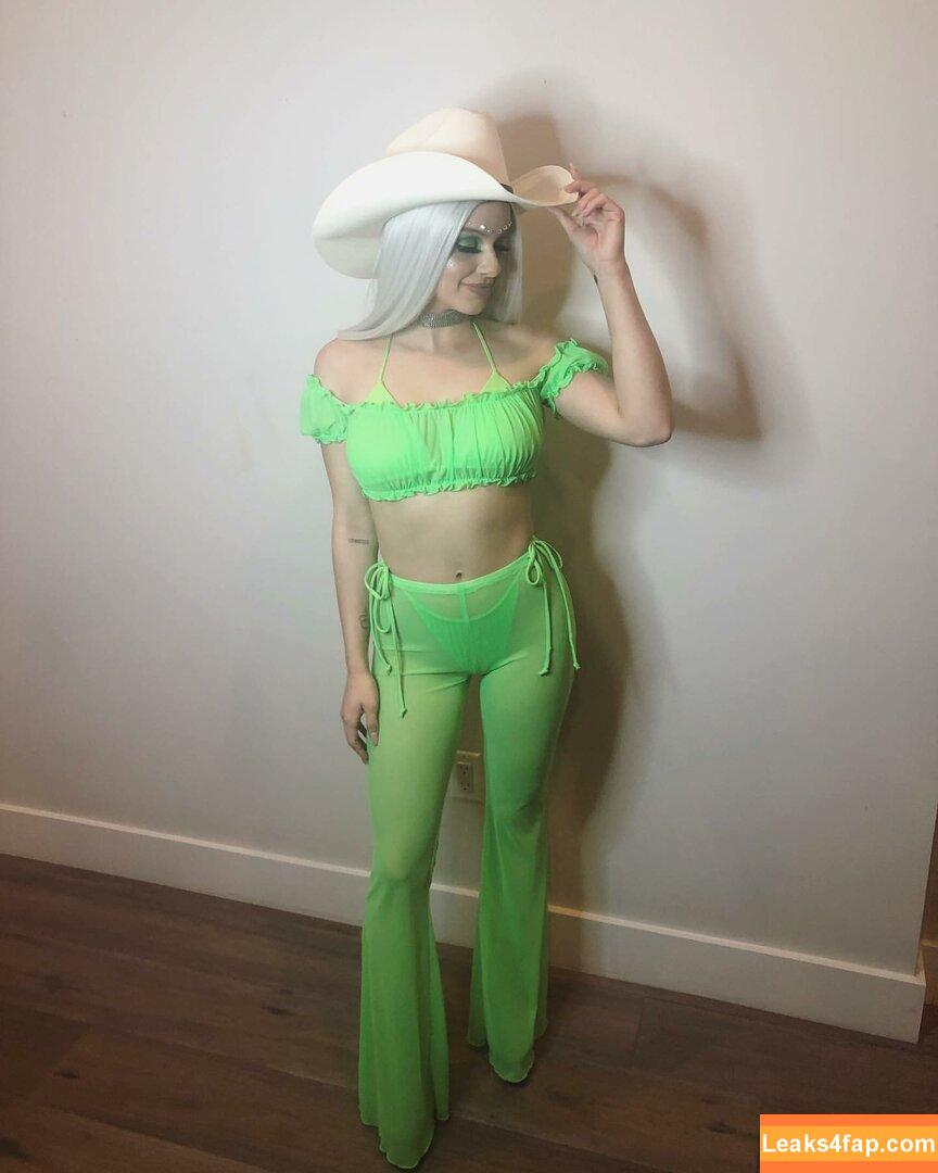 Ariel Winter / arielwinter leaked photo photo #0946