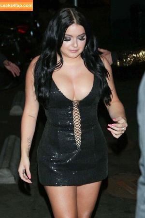 Ariel Winter фото #0096