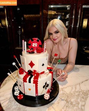 Ariel Winter фото #0222