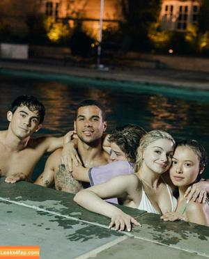 Ariel Winter фото #0239