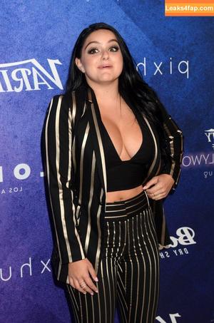 Ariel Winter photo #0543