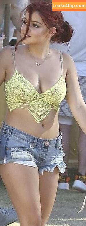 Ariel Winter / arielwinter leaked photo photo #1172