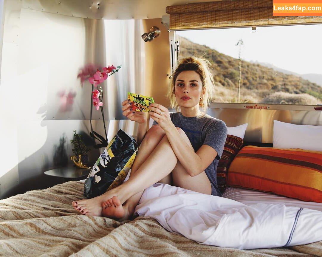 Arielle Vandenberg /  leaked photo photo #0071