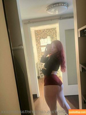 Arietta Adams photo #0190