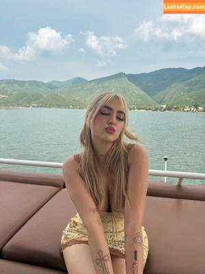 AriGameplays photo #0399