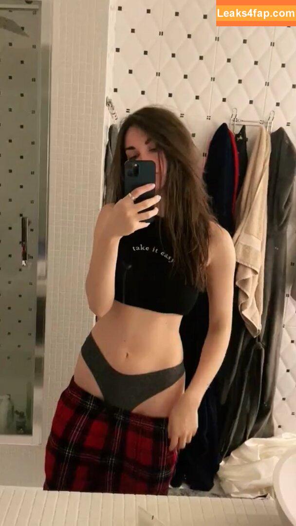 Arina Berdnikova / Ahrinyan / nyasharisha leaked photo photo #0020