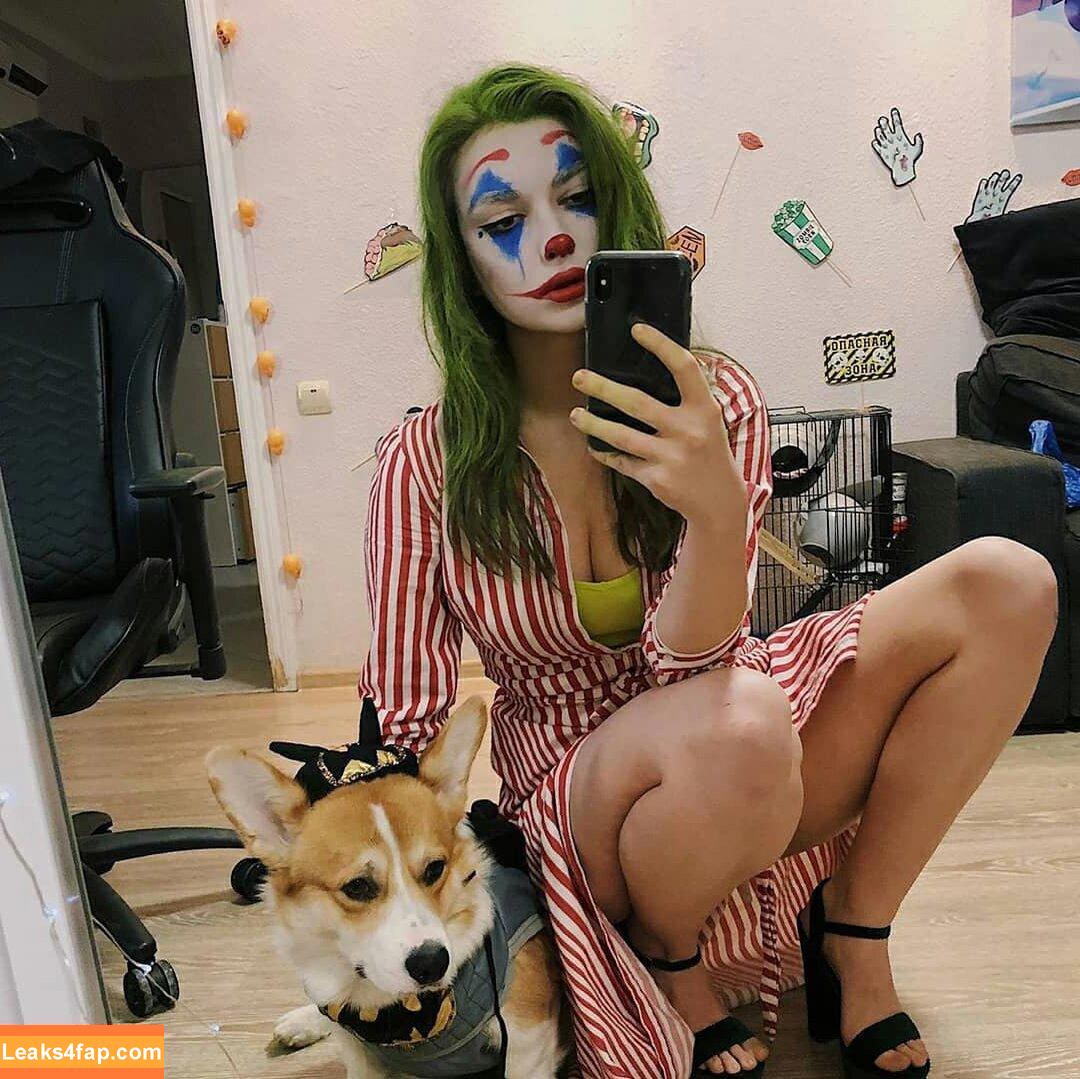 Arina Berdnikova / Ahrinyan / nyasharisha leaked photo photo #0082