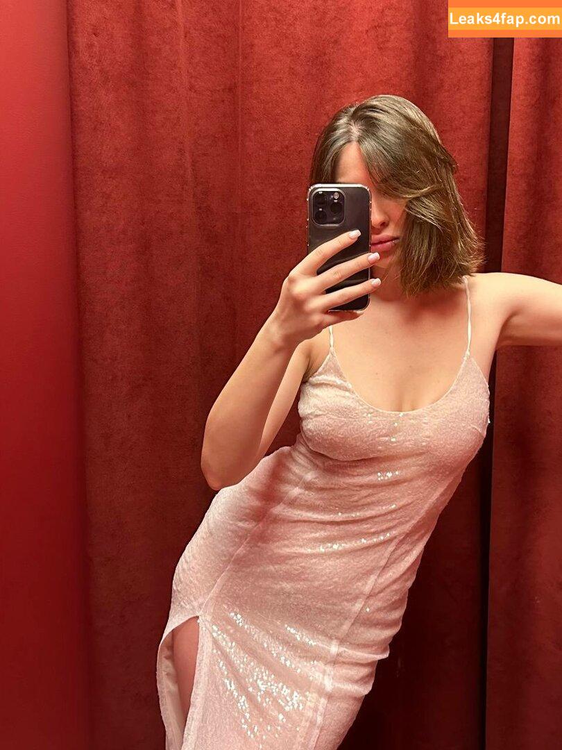 Arina Berdnikova / Ahrinyan / nyasharisha leaked photo photo #0124