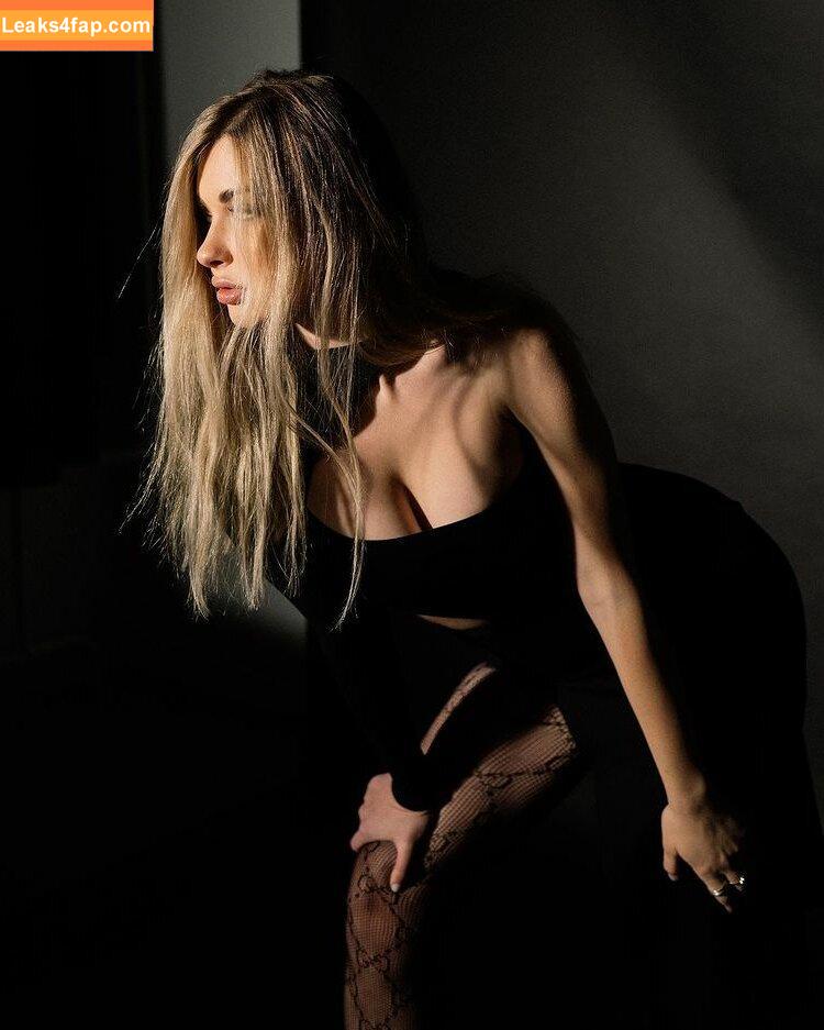 Arina Berdnikova / Ahrinyan / nyasharisha leaked photo photo #0460