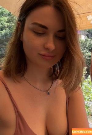 Arina Berdnikova photo #0193