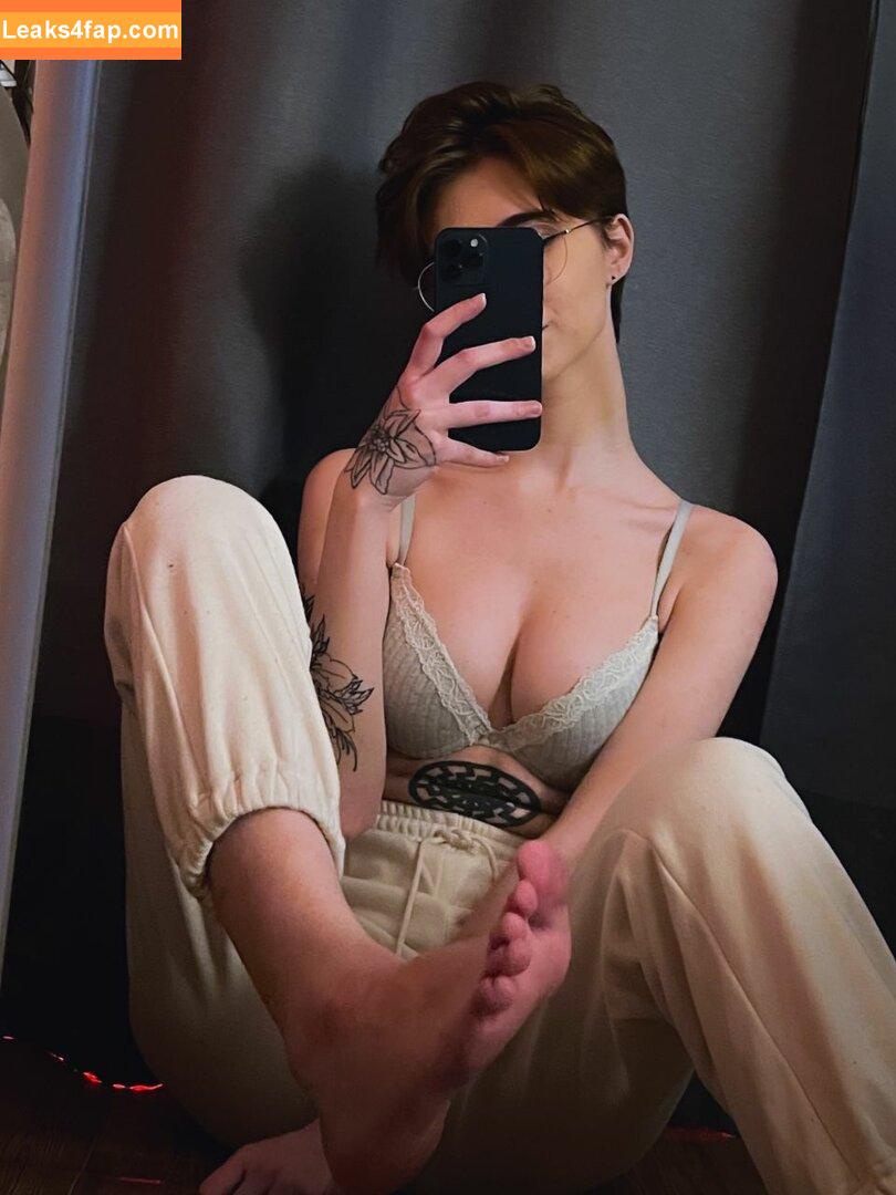 arina_gp /  leaked photo photo #0376