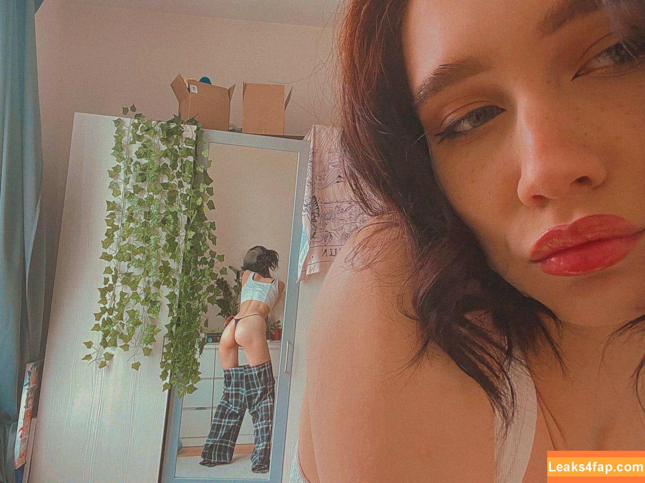 arina_gp /  слитое фото фото #0569