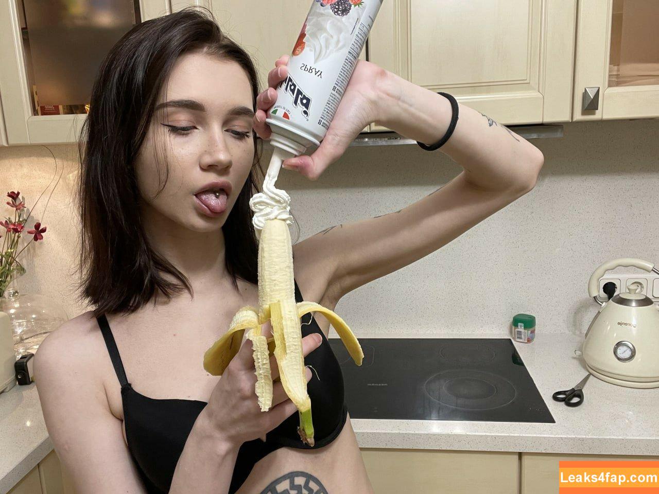 arina_gp /  слитое фото фото #0760