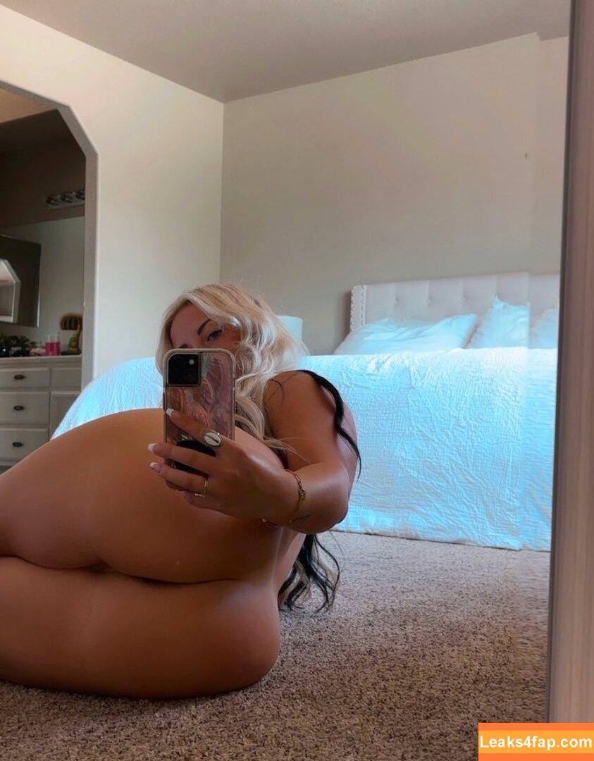 ArizonaMae /  leaked photo photo #0007