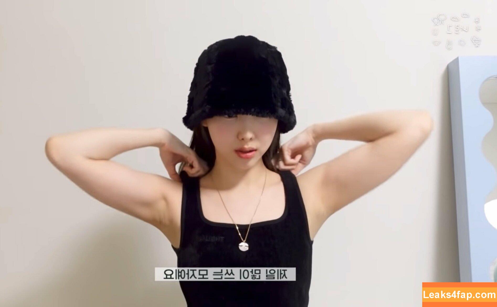 Armpit Fetish / nextdoormisha / sexyarmpitqueens leaked photo photo #0013