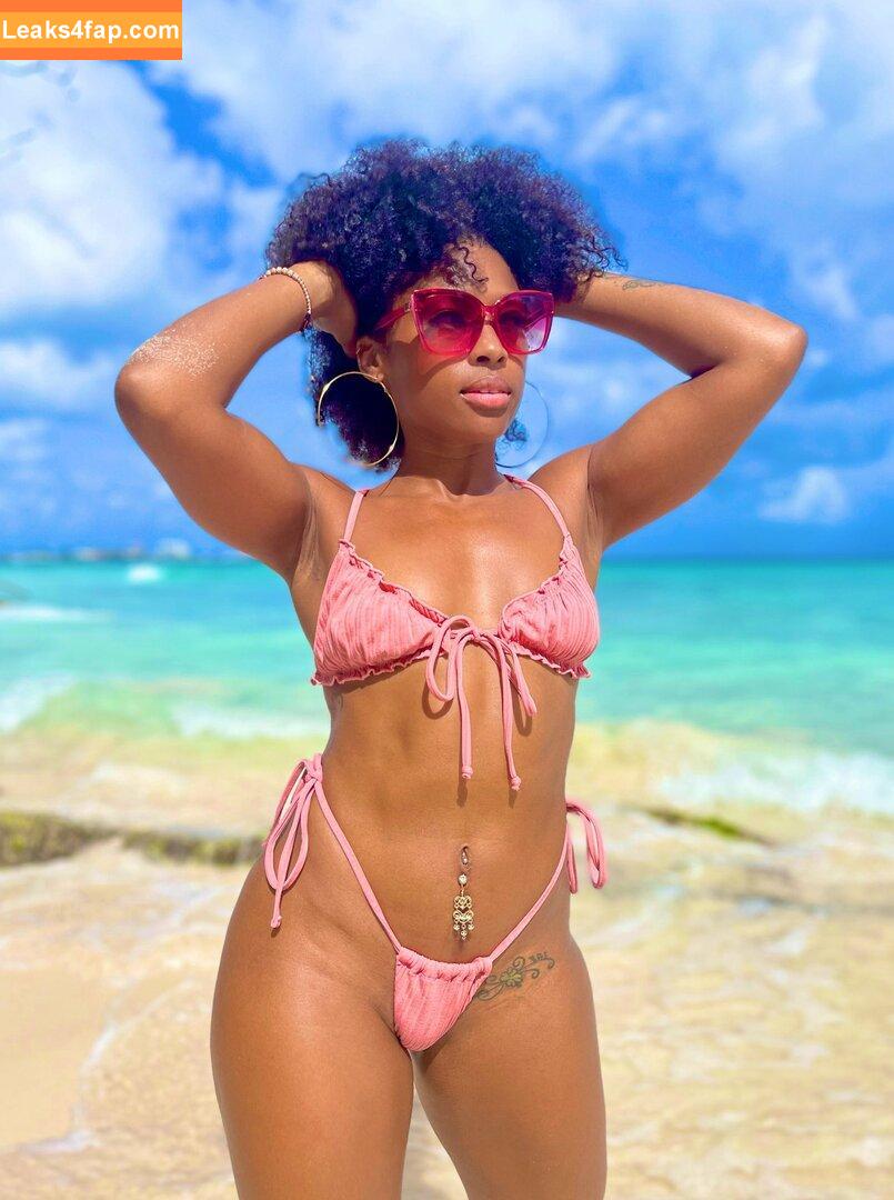 Armpit Fetish / nextdoormisha / sexyarmpitqueens leaked photo photo #0587