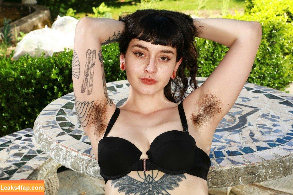 Armpit Fetish / nextdoormisha / sexyarmpitqueens leaked photo photo #1083