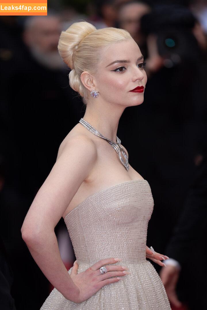 Armpit Fetish / nextdoormisha / sexyarmpitqueens leaked photo photo #1812